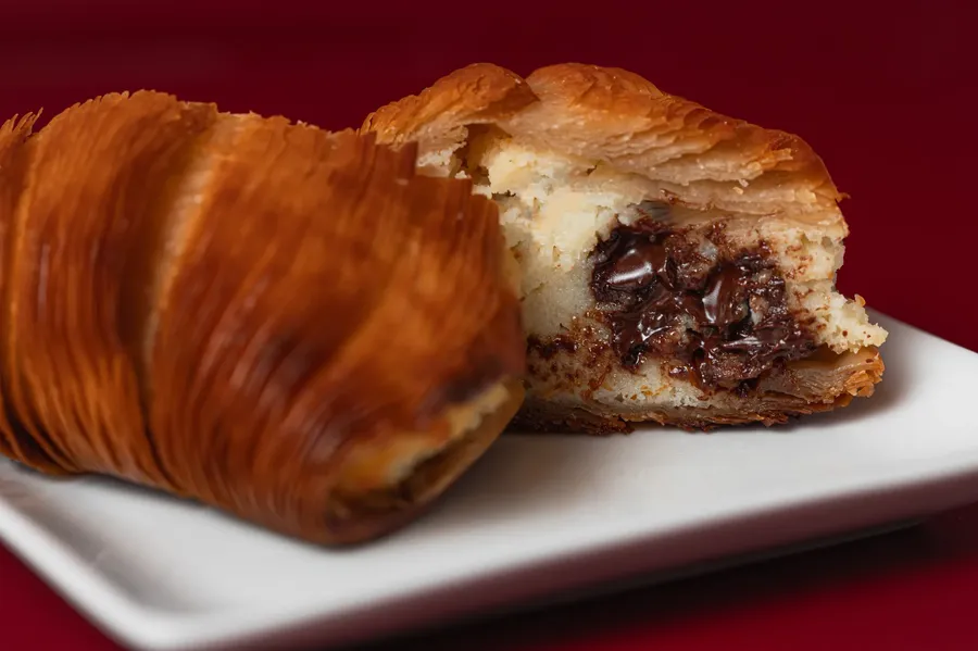 Chocolate sfogliatella